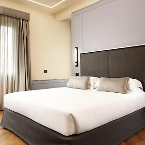 מלון Floren Hotel